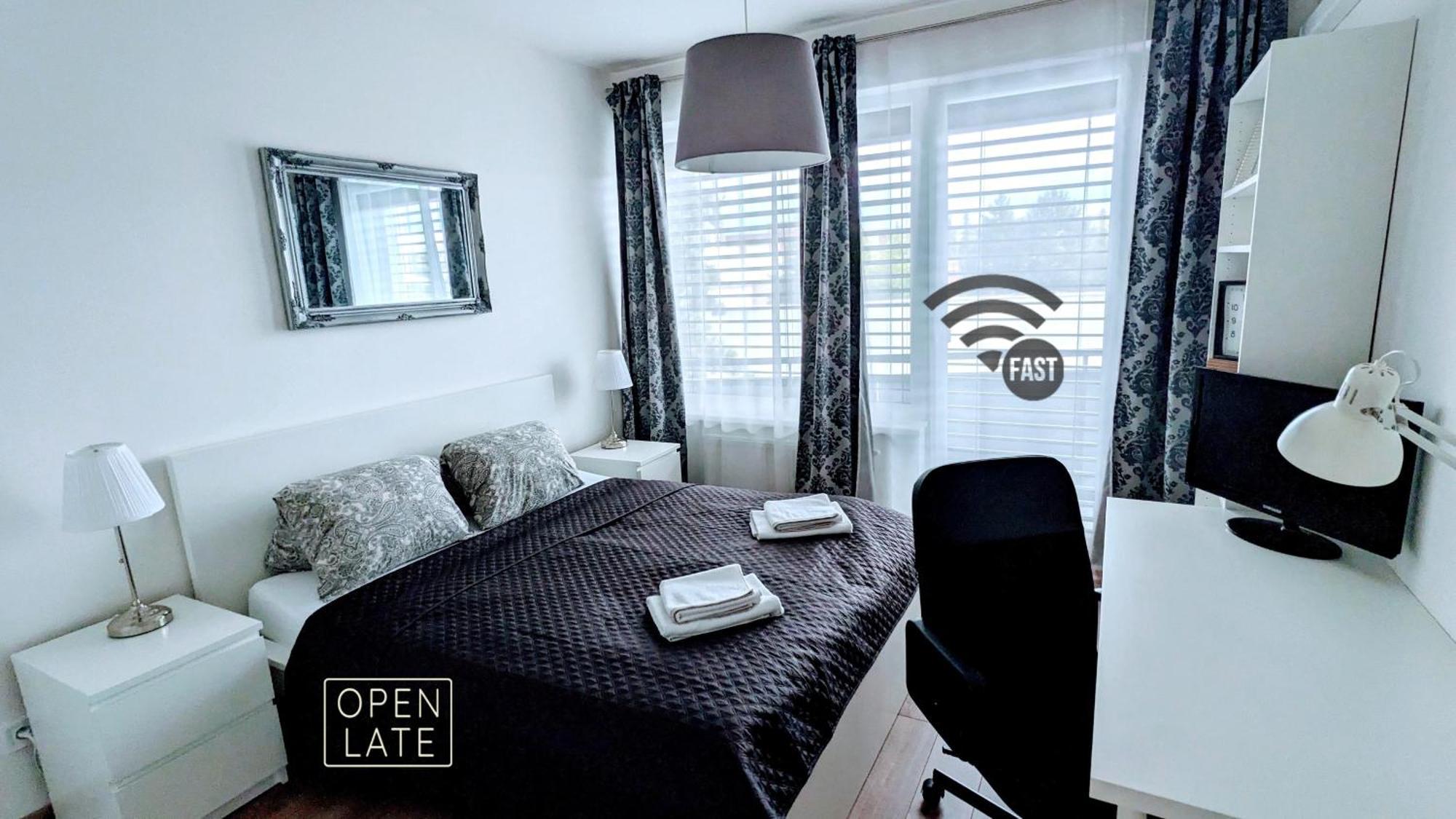 E2 Luxury Oldtown Apt - 2X Parking, Foodstore, Pcscreen, Netflix, Unlimited Music, Crib, Babychair, Fastwifi, Aircon Kassa Kültér fotó